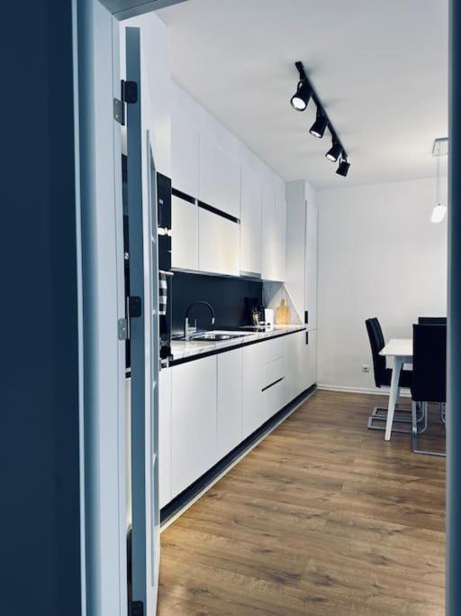 Priam Apartment Πρίστινα Εξωτερικό φωτογραφία