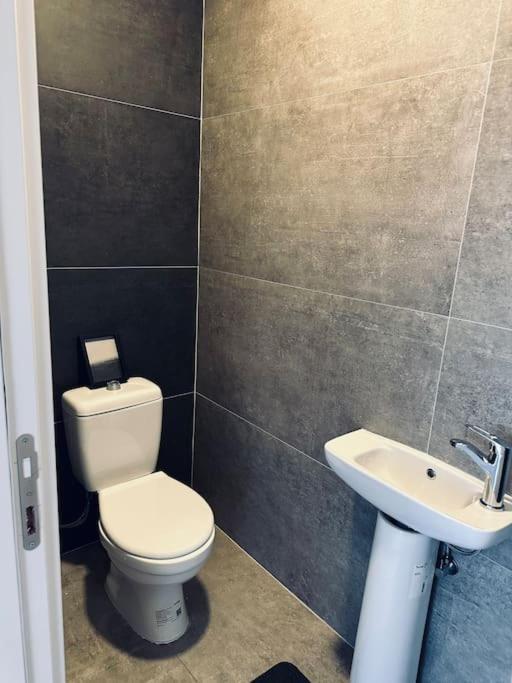 Priam Apartment Πρίστινα Εξωτερικό φωτογραφία
