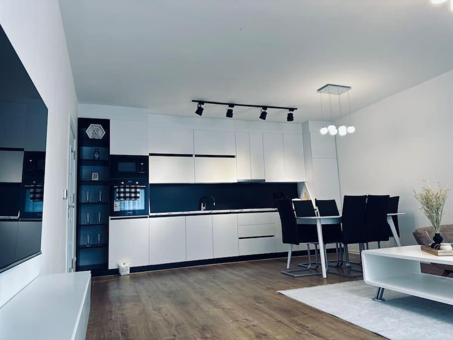 Priam Apartment Πρίστινα Εξωτερικό φωτογραφία